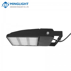 LED Parkplatz / Flutlicht FL80 120W