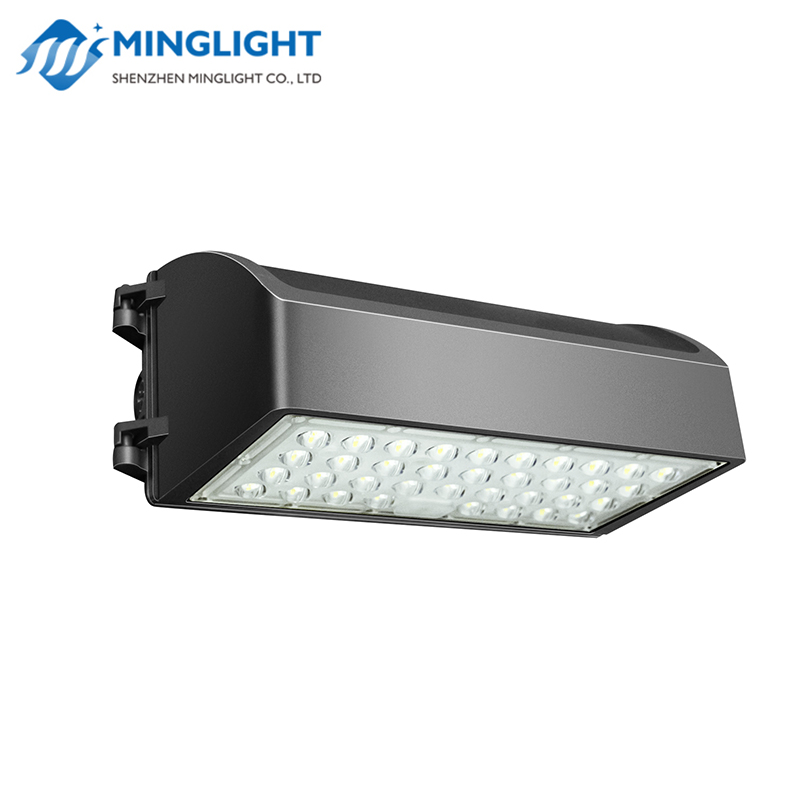 DLC ETL-gelistete LED-Leuchte mit IP65 für Dämmerung bis Dämmerung
